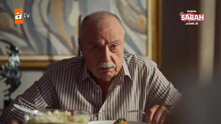 Karadut 1’inci bölüm: Akşam yemeğinde gerginlik: Sen atomu falan mı parçaladın?