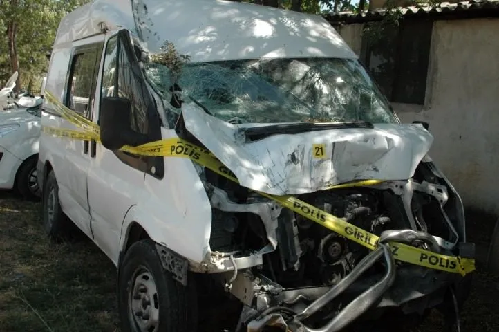 FETÖ'cü hainler 15 Temmuz gecesi polis araçlarını bu hale getirdi