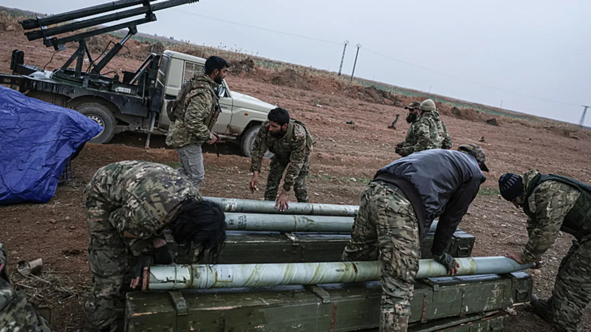 SON DAKİKA | Suriye'de hareketli saatler! Kritik noktalar tek tek YPG/PKK'dan temizleniyor