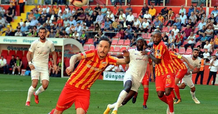 VAR’ın damga vurduğu maçı Konyaspor kazandı