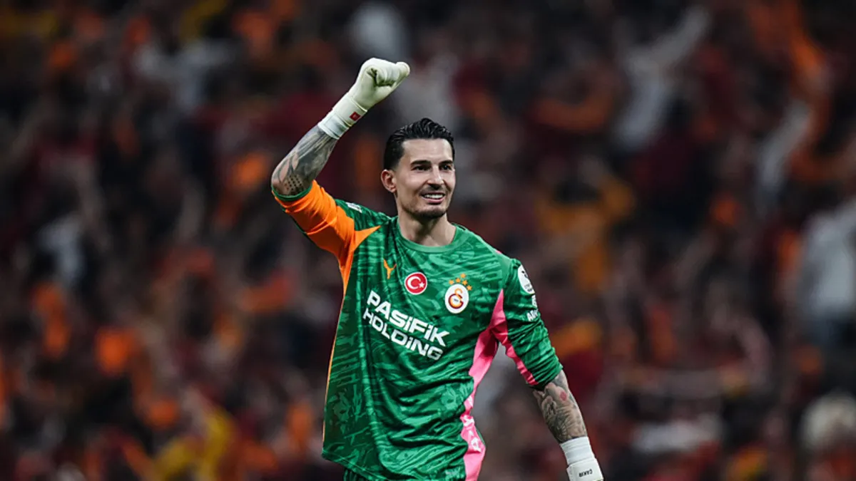 Uğurcan Çakır’dan Galatasaray taraftarına teşekkür! Uğurcan Çakır’dan Galatasaray taraftarına teşekkür!