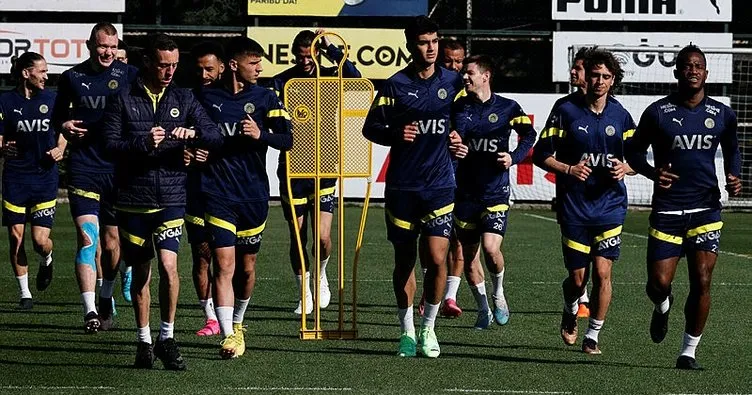 Fenerbahçe’de Sivasspor hazırlıkları sürüyor