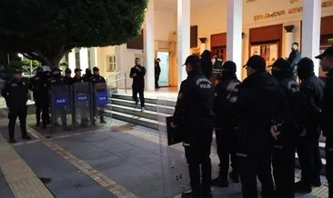 Adana Büyükşehir Belediyesi’ne rüşvet operasyonu! Çok sayıda gözaltı var