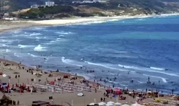 Şile'de yasağa rağmen denize girdiler! Canlarını tehlikeye attılar #istanbul