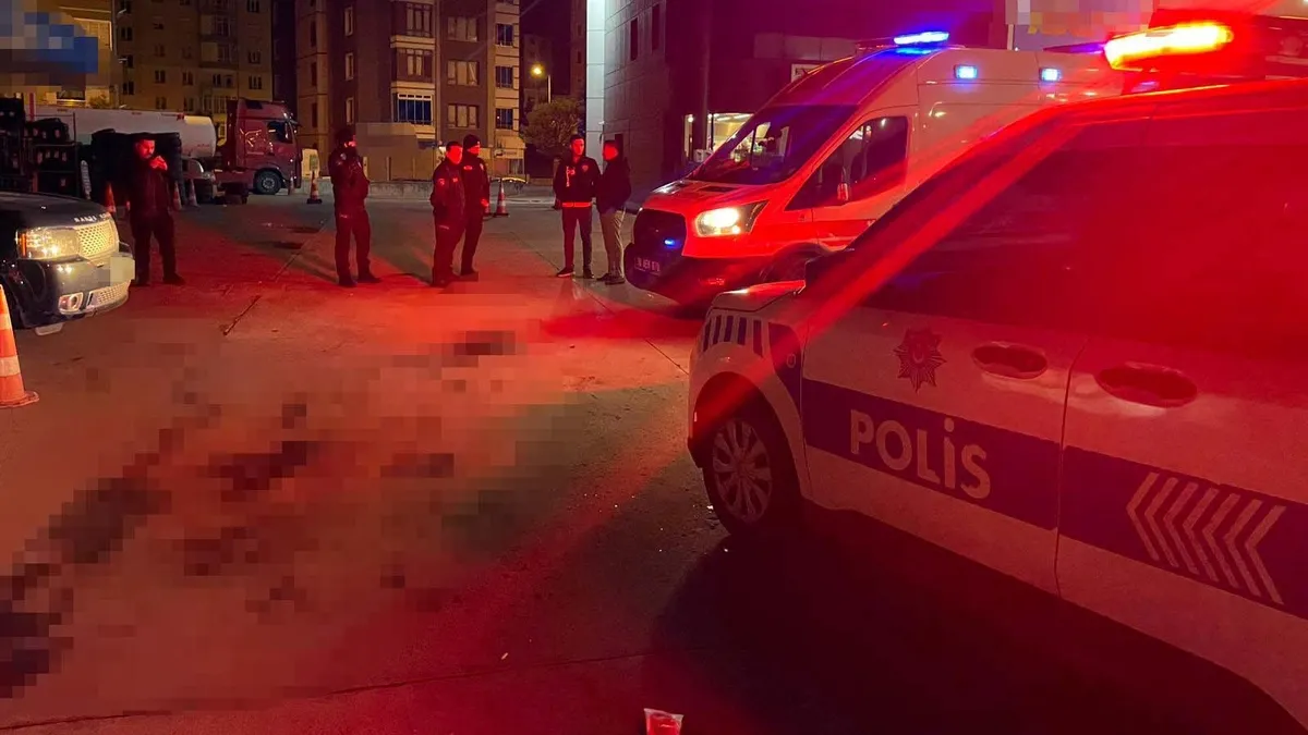 Kayseri’de korkunç olay! Tartışma büyüdü bıçaklı kavgaya dönüştü: 1 kişi hayatını kaybederken 2 kişi yaralandı! Kayseri’de korkunç olay! Tartışma büyüdü bıçaklı kavgaya dönüştü: 1 kişi hayatını kaybederken 2 kişi yaralandı!