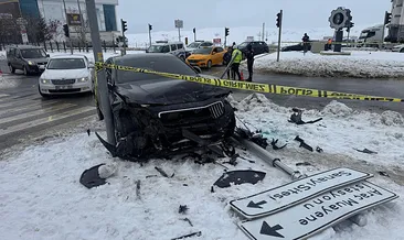 Yozgat’ta iki otomobil çarpıştı: 1 ölü, 1 yaralı! #yozgat