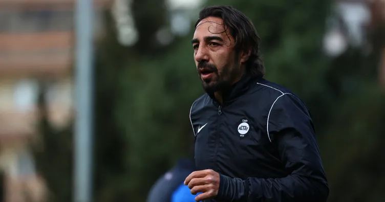 TFF 1. Lig’in ağabeyi İbrahim Öztürk: Türkiye’deki ’yaşlı’ sistemini kırmak istiyorum