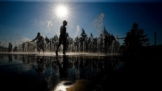 SON DAKİKA | Meteoroloji’den Tropikal gece alarmı! İki il için dikkat çeken uyarı: Yeni sıcaklık rekoru kırılabilir