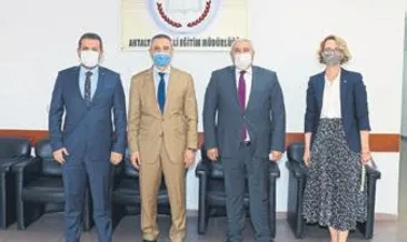 İş dünyasından eğitime katkı