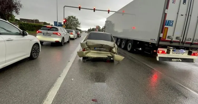 Samsun’da iki otomobil çarpıştı! Yaralılar var