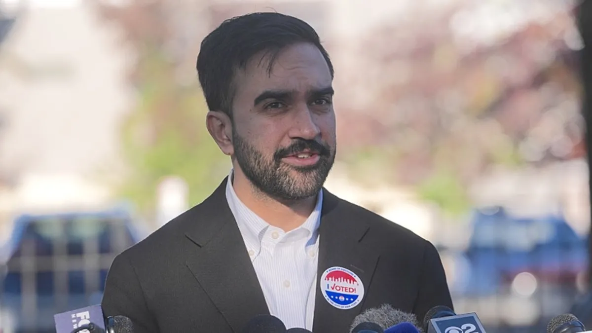 New York’un ilk Müslüman Belediye başkan adayı Zohran Mamdani oldu New York’un ilk Müslüman Belediye başkan adayı Zohran Mamdani oldu