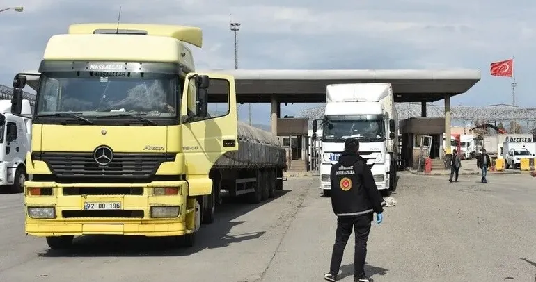 Habur’dan TIR çıkışında rekor kırıldı