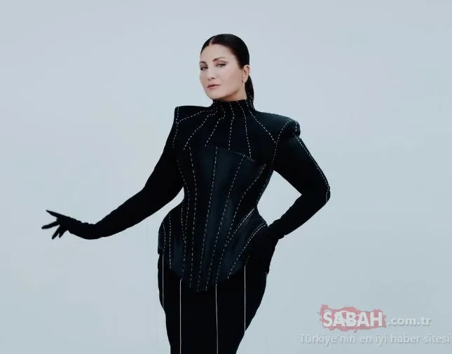 Yılların esmeri sarışın oldu! Sibel Can’ın imajı herkesi şaşırttı!