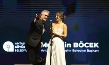 Tamer Karadağlı oyuncu Nihal Yalçın’a ateş püskürdü: Hanımefendiye HDP sahip çıktı...