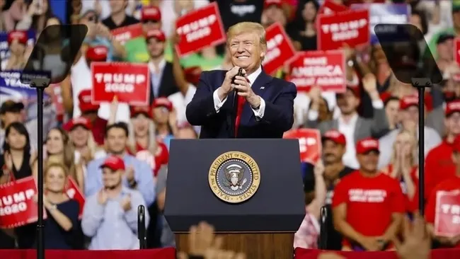 abdde-trumpa-anket-soku-secmen-destegi-eriyor-1785366051979.jpeg ABD'de Trump'a anket şoku: Seçmenin desteği eriyor!