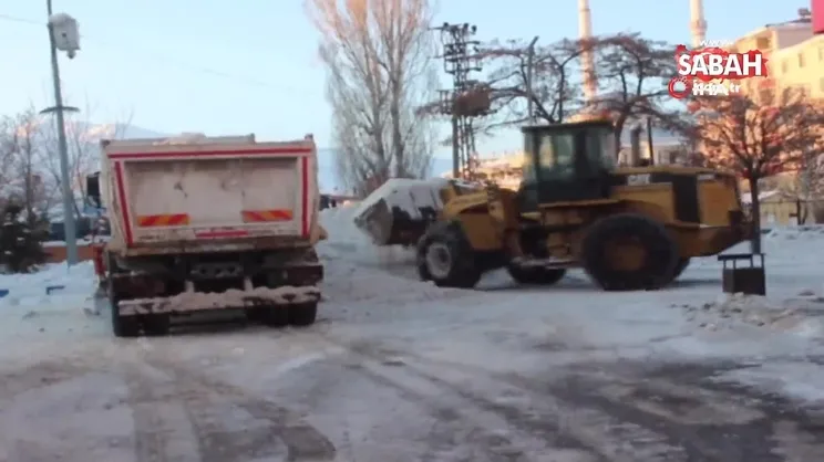 Donan şelaleden eşsiz görüntüler | Video