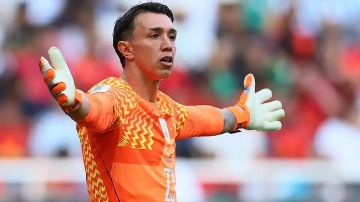 Uruguay'a şok: Özel uçak iptal, oyuncular kendi imkanlarıyla dönecek