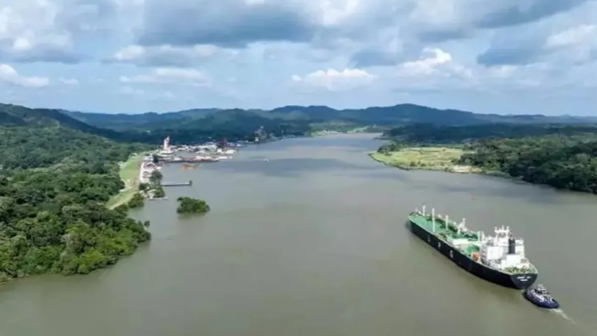 Panama açıklarında göçmenleri taşıyan tekne battı: 3 ölü Panama açıklarında göçmenleri taşıyan tekne battı: 3 ölü