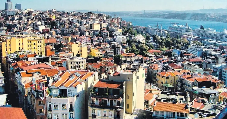 Faiz düşüşü vatandaşı eve yönlendirdi