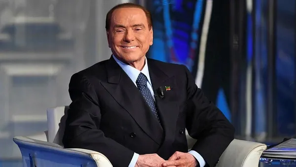 Berlusconi'nin Zelenskiy'e yönelik sözleri polemiğe yol açtı