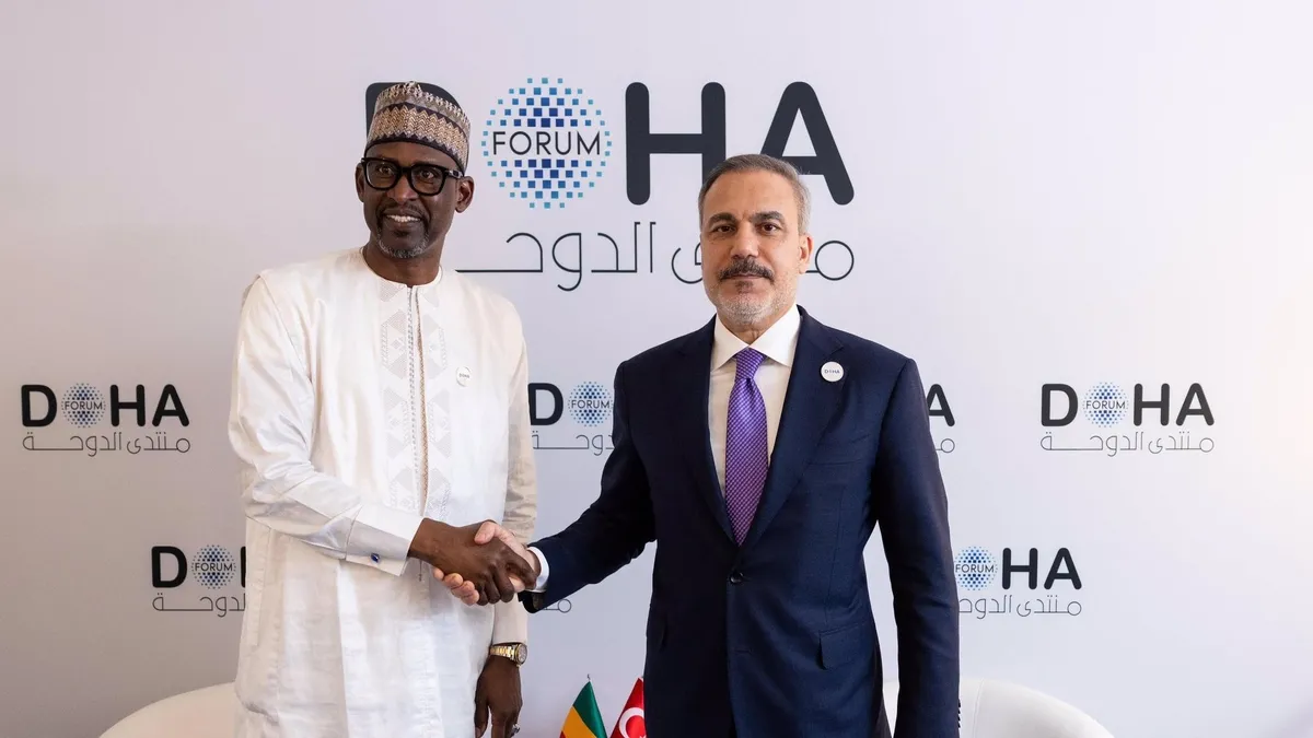 Bakan Fidan, Mali Dışişleri Bakanı Diop ile görüştü Bakan Fidan, Mali Dışişleri Bakanı Diop ile görüştü