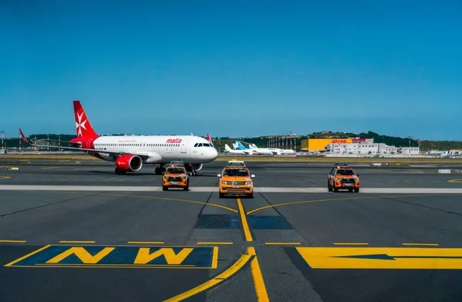 Malta Uçuşları