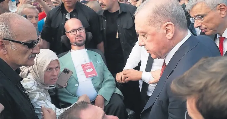 Erdoğan, Emre için otobüsü durdurdu