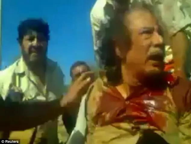 Kaddafi’nin korkunç haremi!