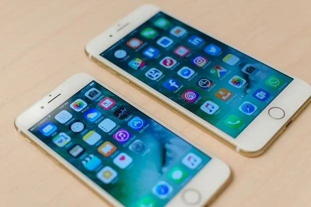 Apple ve Samsung, iPhone 8 için anlaştı