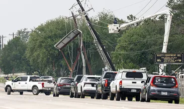ABD’de şiddetli hava felaketi: Hortum ve fırtına can aldı