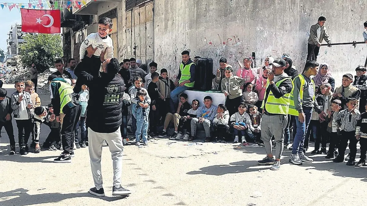 İHH’dan Gazzeli çocuklara moral şenliği