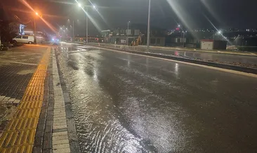 Tekirdağ'da sağanak yağış etkili oldu: Yollar göle döndü #tekirdag