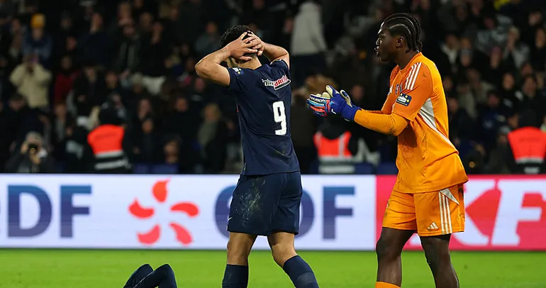 PSG, Fransa Kupası’na erken veda etti!