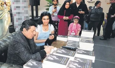 İmza gününde konser