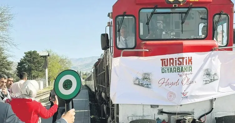 Kültür raylarla buluşuyor