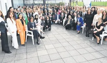 60 meslekten kadın Köln’de buluştu