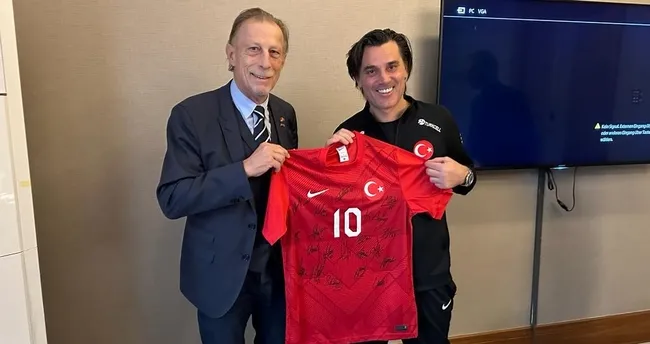 Christoph Daum, A Milli Takım kampını ziyaret etti Christoph Daum, A Milli Takım kampını ziyaret etti