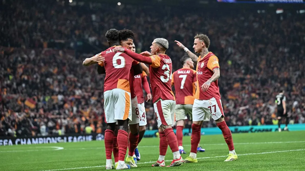 Galatasaray’da sürpriz! Kamp kadrosunda yer almadı Galatasaray’da sürpriz! Kamp kadrosunda yer almadı