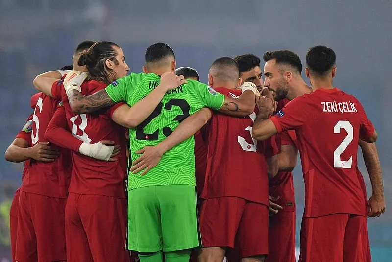 A Milli Takım&#39;da Galler maçında 3 isim kadroda yer almadı! Kadroda değişiklik... - Son Dakika Spor Haberleri