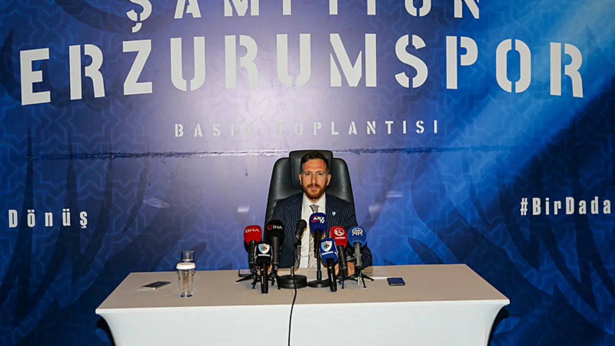 Ahmet Dal: Erzurum, Türk futboluna renk katmaya geliyor! Ahmet Dal: Erzurum, Türk futboluna renk katmaya geliyor!