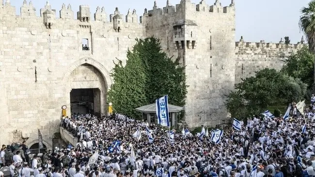 turkiyeden-israilli-bakanin-mescid-i-aksaya-baskinina-kinama-1784825240782.jpeg Türkiye'den İsrailli Bakan'ın Mescid-i Aksa'ya baskınına kınama