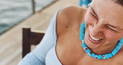 Serenay Sarıkaya aldığı kilolarla olay oldu! Seren Serengil’den Serenay Sarıkaya’ya hamilelik yorumu: Bir hamile güzelliği gelmiş... Peki gerçekten Serenay Sarıkaya hamile mi?