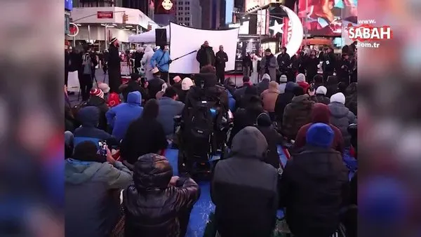 New York Times Meydanı'nda ilk teravih namazı kılındı | Video