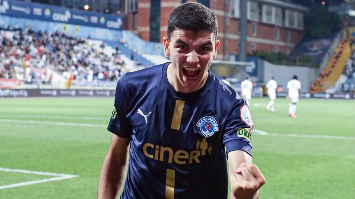 Fenerbahçe, genç yıldız Yasin Özcan’ı yakından takip ediyor! Fenerbahçe, genç yıldız Yasin Özcan’ı yakından takip ediyor!