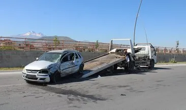 Direksiyon hakimiyetini kaybeden hamile sürücü direğe çarptı: Kendisi ve bebeği hayatını kaybetti #kayseri