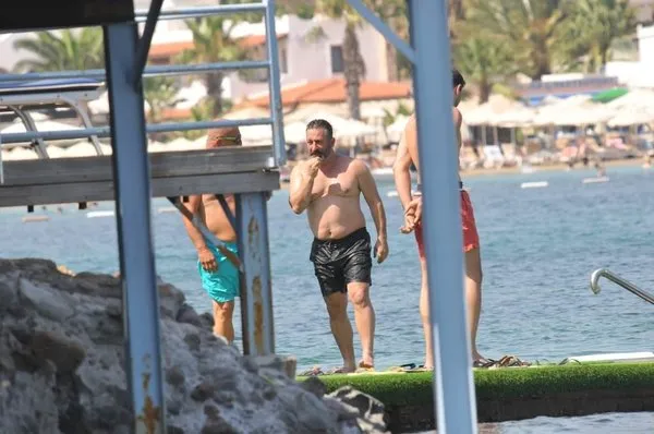 Cem Yılmaz’la ilişkisinde son gelişme!