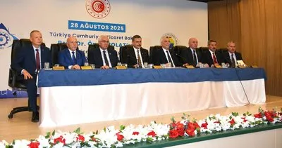 Ticaret Bakanı Ömer Bolat: Milli gelirde 1.4 trilyon doları da hep birlikte aşacağız #erzurum