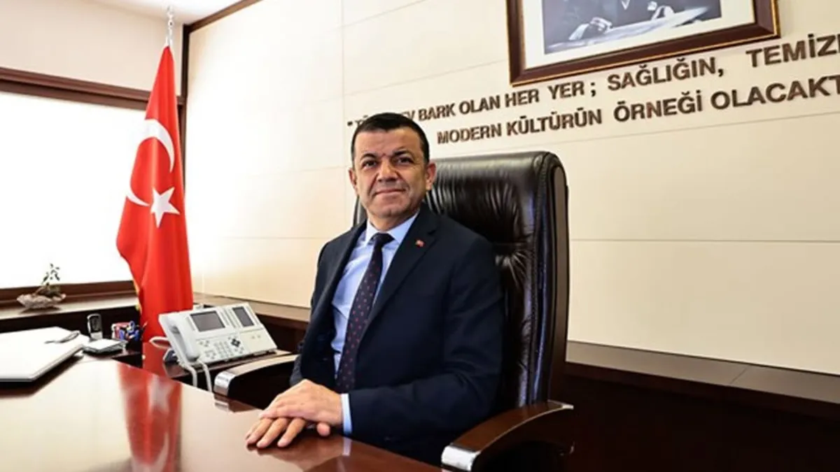 CHP’li Başkandan muhtara alçak sözler! Küfür ve hakaretleri kamerada! O anlar saniye saniye kaydedildi CHP’li Başkandan muhtara alçak sözler! Küfür ve hakaretleri kamerada! O anlar saniye saniye kaydedildi