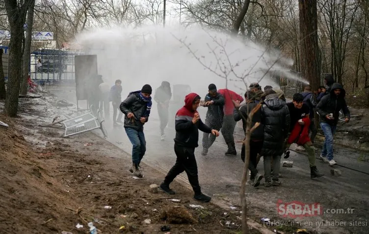 SON DAKİKA: Yunanistan mültecilerin olduğu noktayı savaş alanına çevirdi