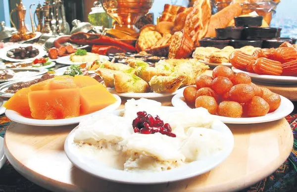 Bayramda şeker yerine kuru yemiş ikram edin 74